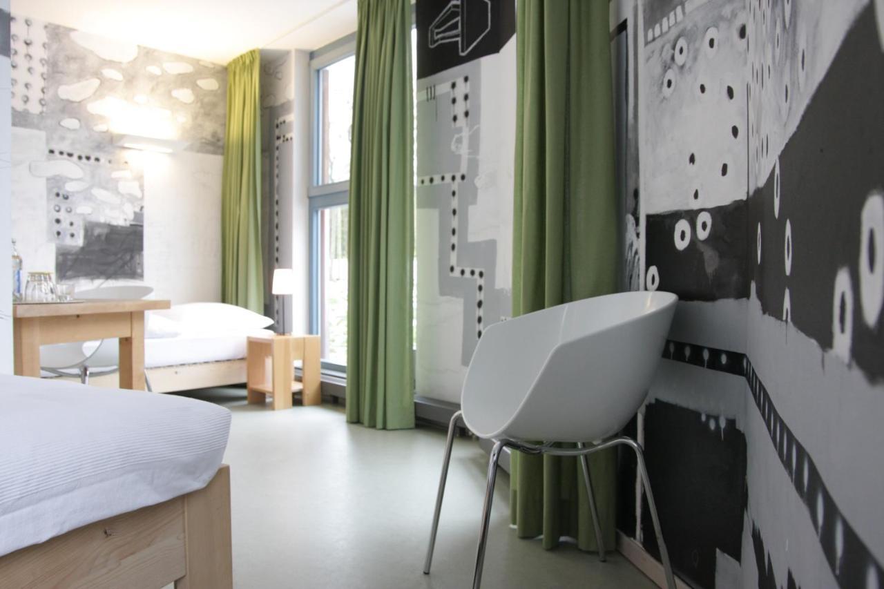 Alanus Gastehaus Hotel Alfter Esterno foto