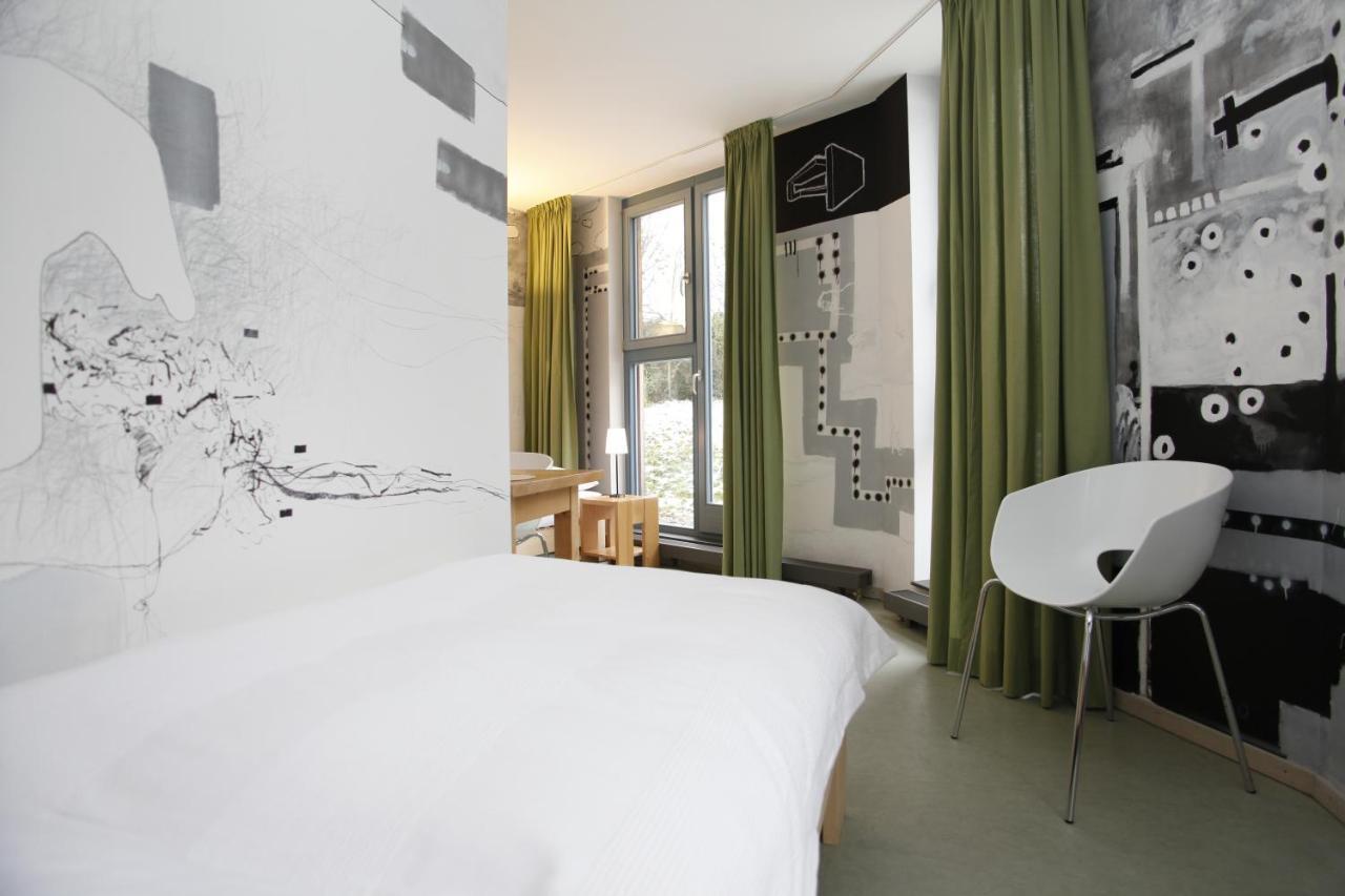 Alanus Gastehaus Hotel Alfter Esterno foto
